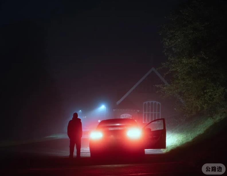 Security flaws in a carmaker’s web portal let one hacker remotely unlock cars f.jpg