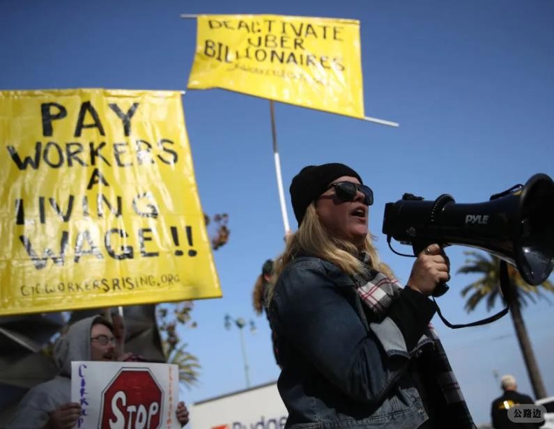 Uber and Lyft drivers in California win a path to unionization.jpg