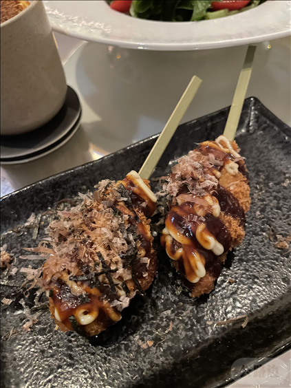 香港时尚酒吧与居酒屋美食 (2).png