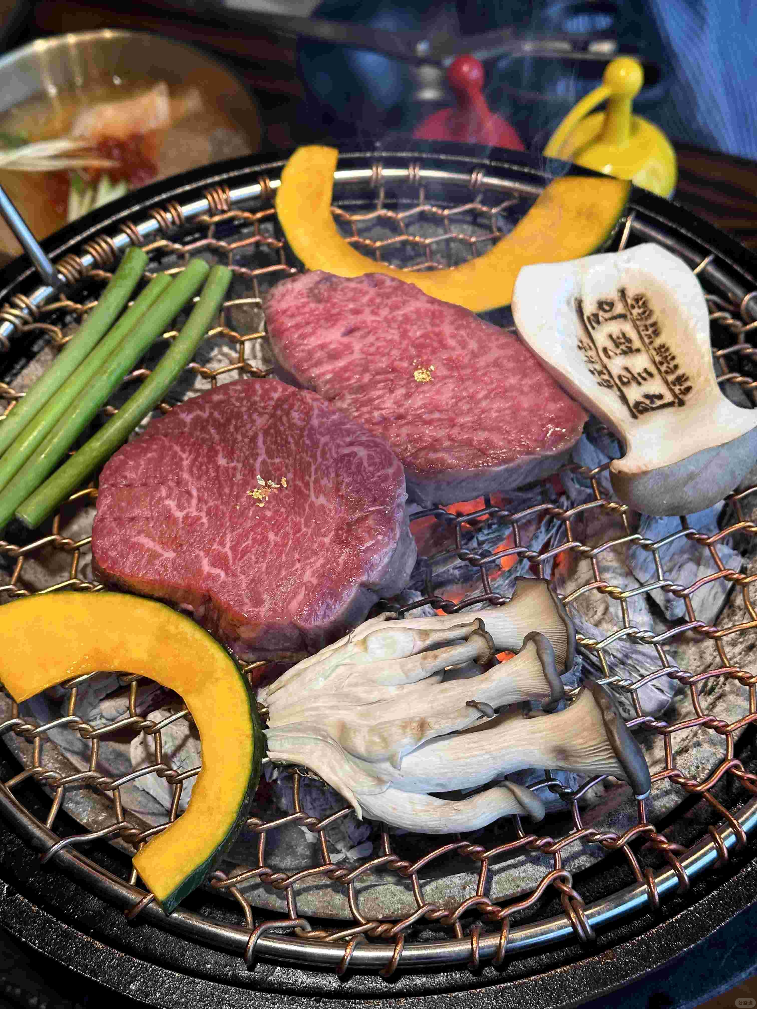 숯불에 고기를 굽다 (3).jpg
