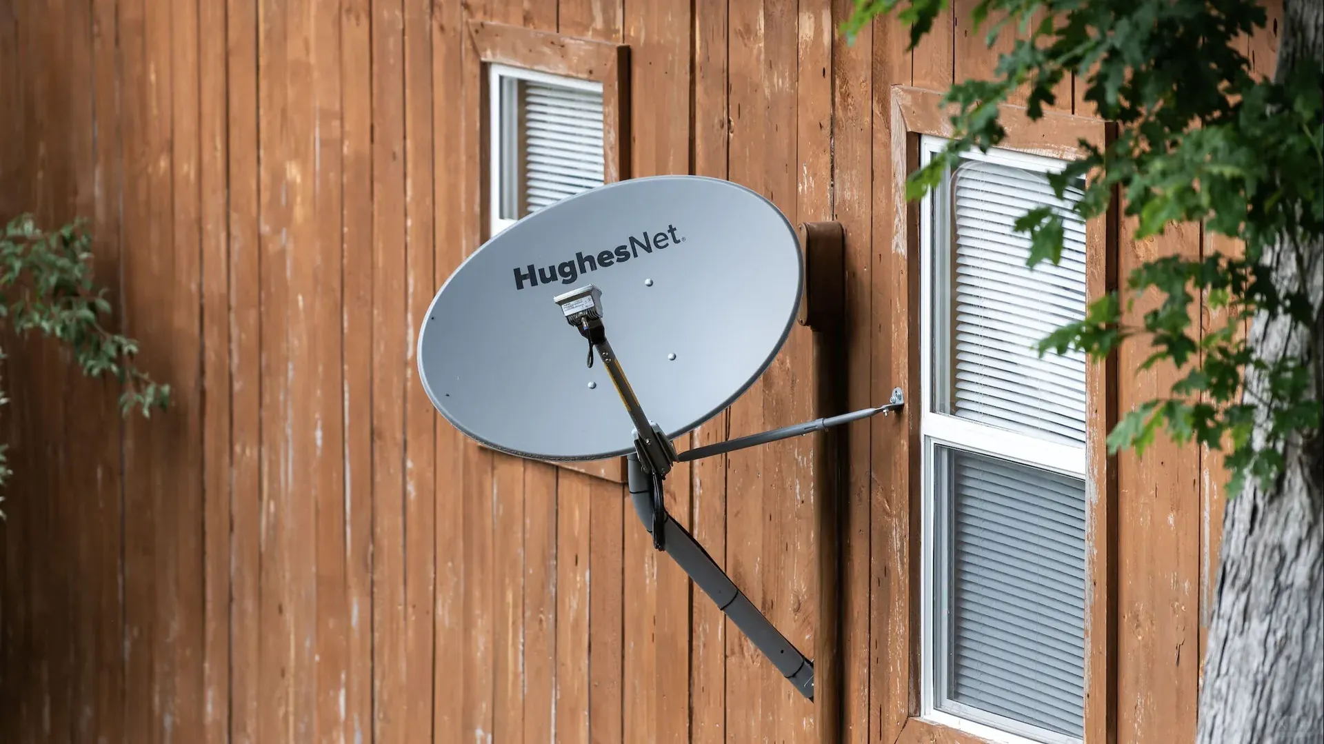 Hughesnet Exec Admits SpaceX Is the Leader in Satellite Internet.jpg