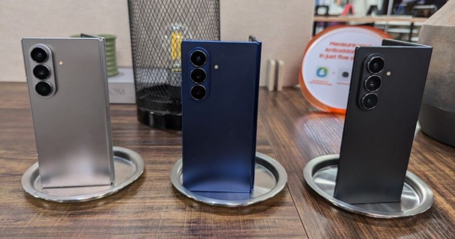 SAMSUNG’S NEW FOLDABLE GETS THE ULTRA CAMERA, BIGGER DISPLAY, AND MORE AI.jpg