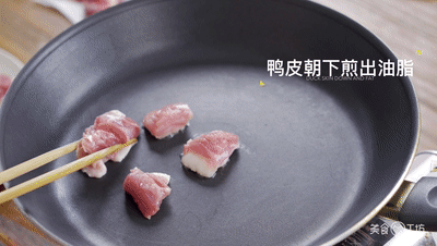 aa6cf80da14a4c7baaf58d1530a2ae19.gif
