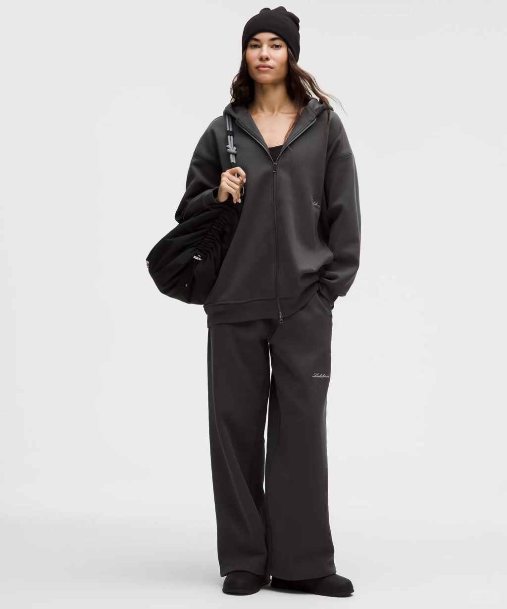Women's Big Cozy Ultra-Oversized Full-Zip Hoodie (2).jpeg