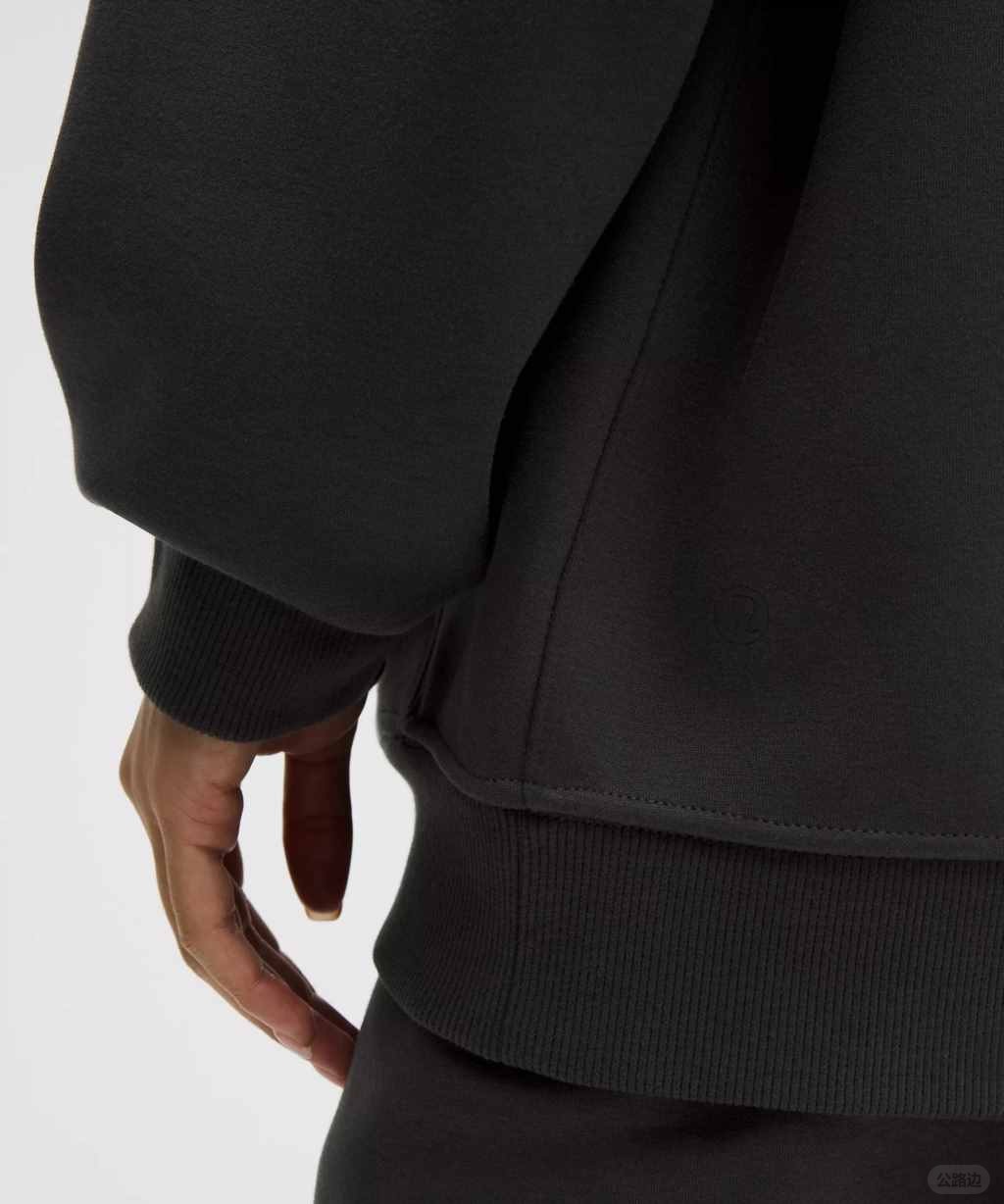 Women's Big Cozy Ultra-Oversized Full-Zip Hoodie (8).jpeg