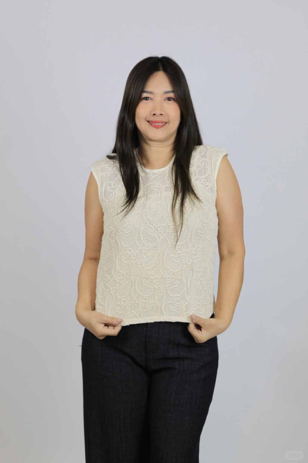 Delicate Pattern Lace Blouse (1).jpg