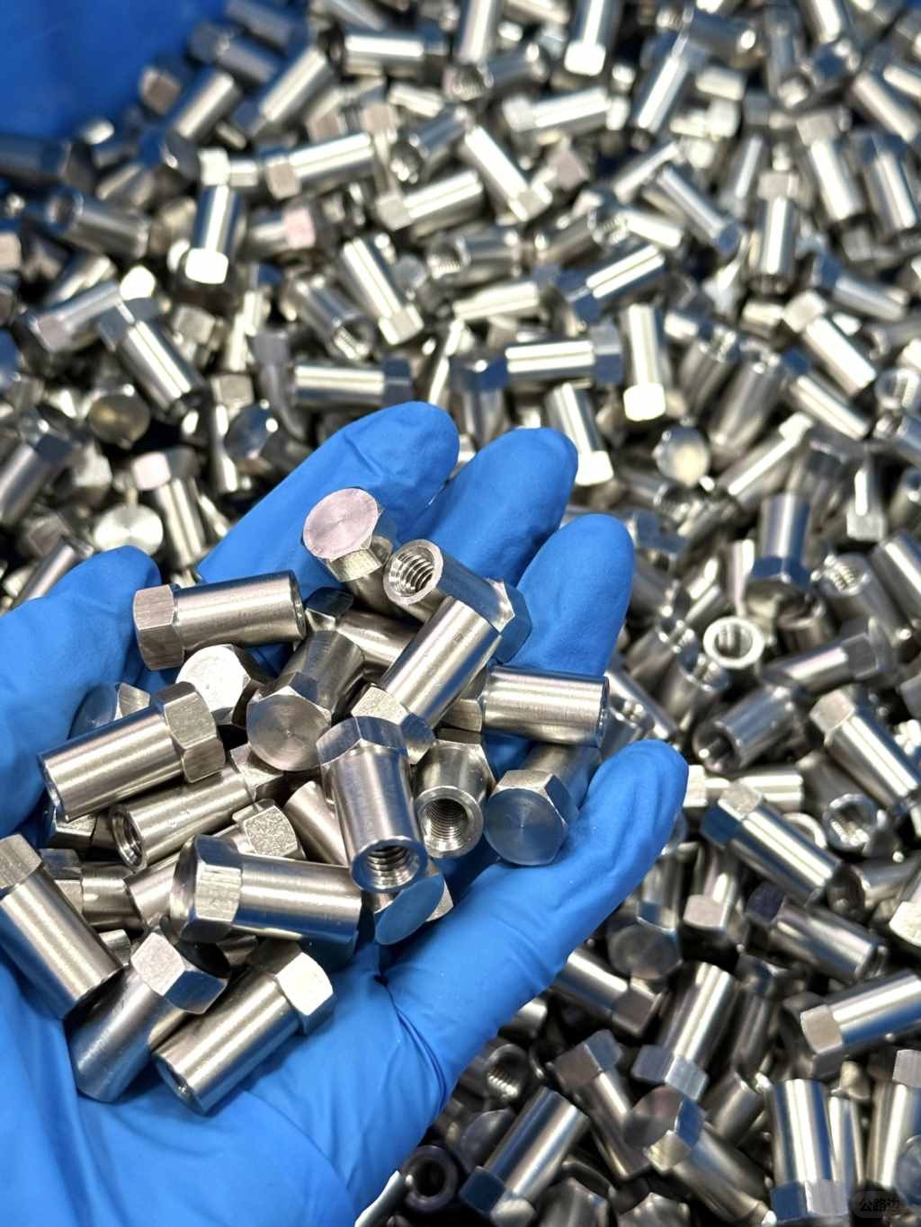 Screw source factory (2).jpg
