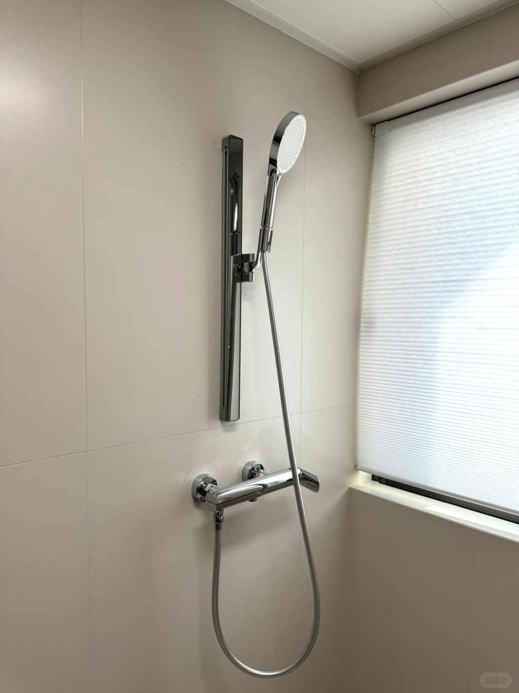 Bathroom hardware (9).jpg