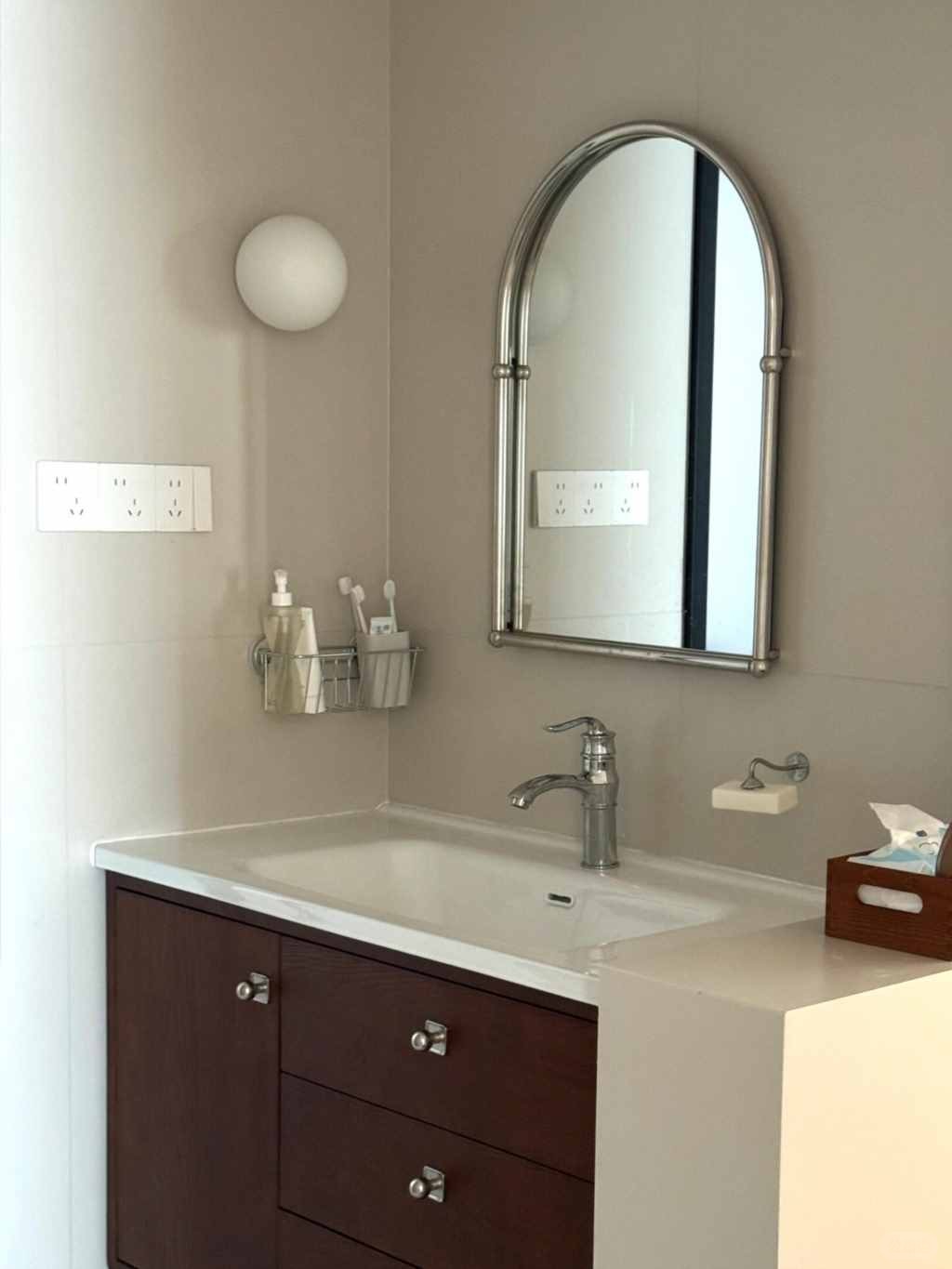 Bathroom hardware (14).jpg