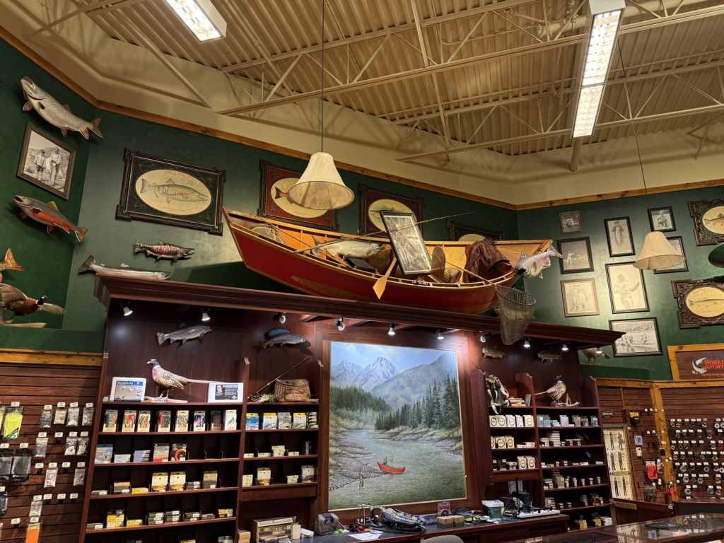 North America's largest outdoor goods store - BasPro (5).jpg