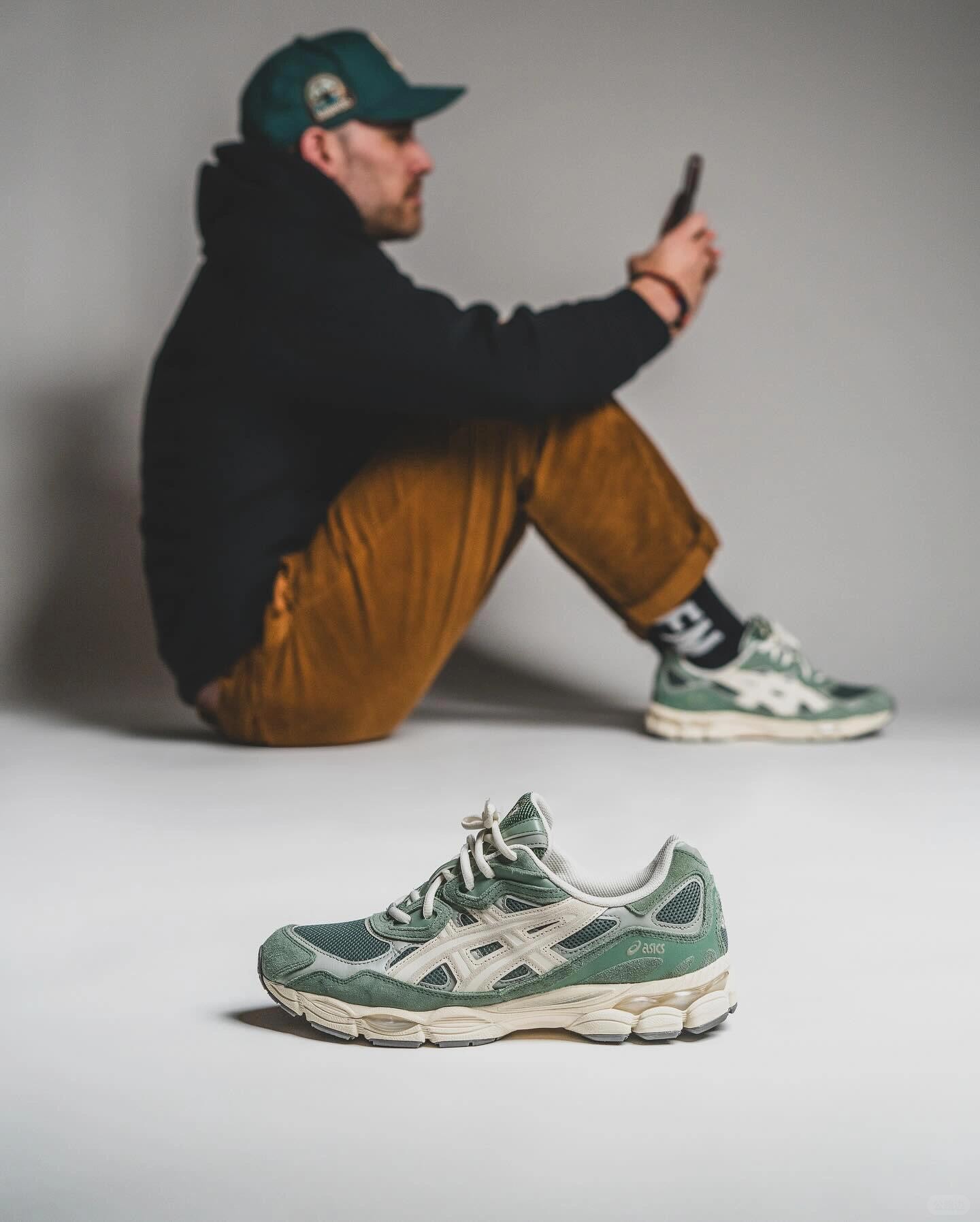 ASICS GEL-NYC (3).jpg