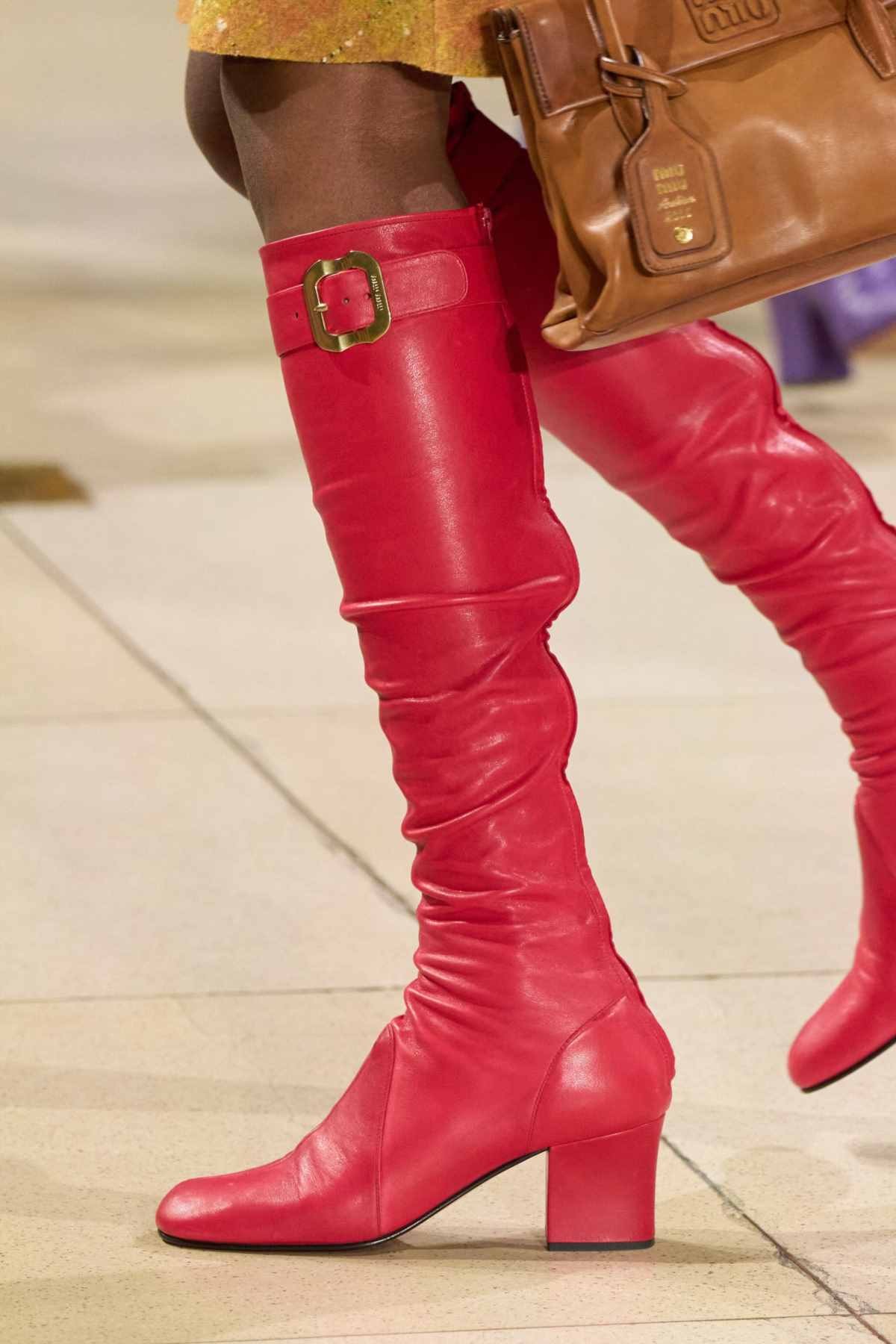 Showroom hits shoes and boots directly (7).jpg