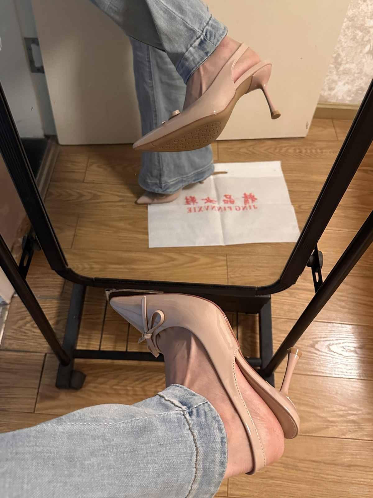 Real evaluation of 8cm temperament nude colored high heels (1).jpg