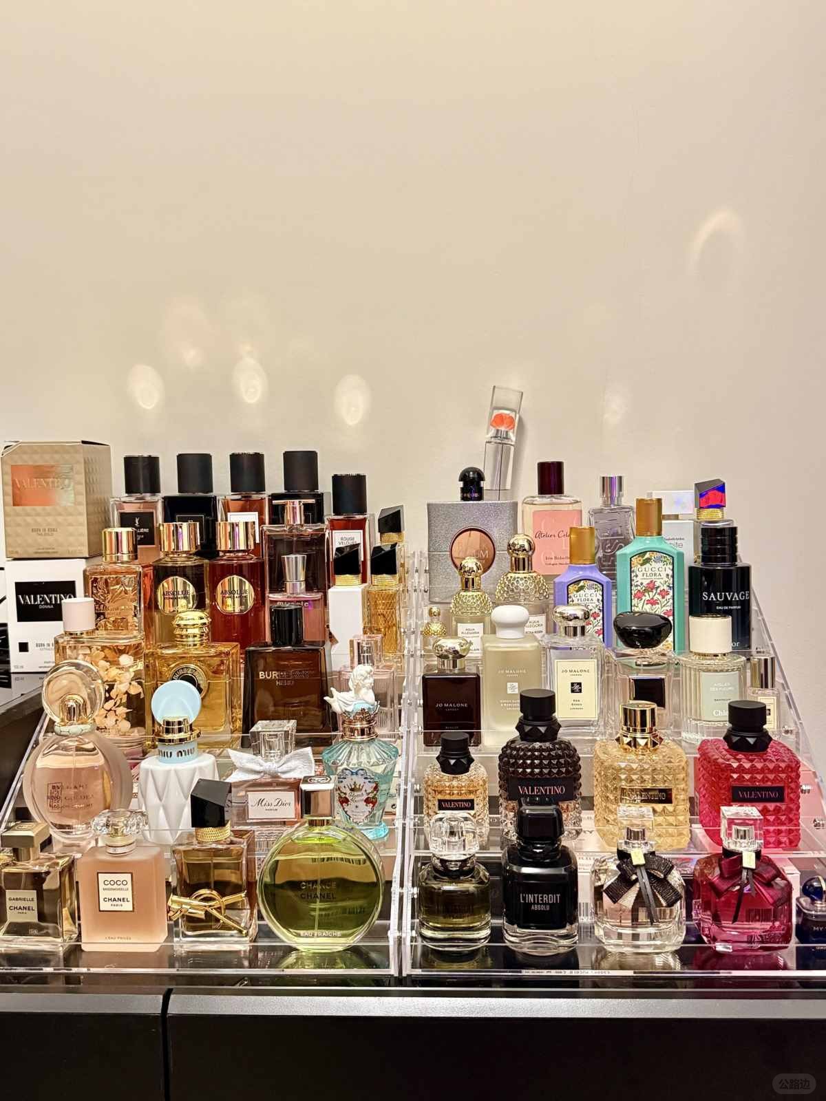 perfume (1).jpg