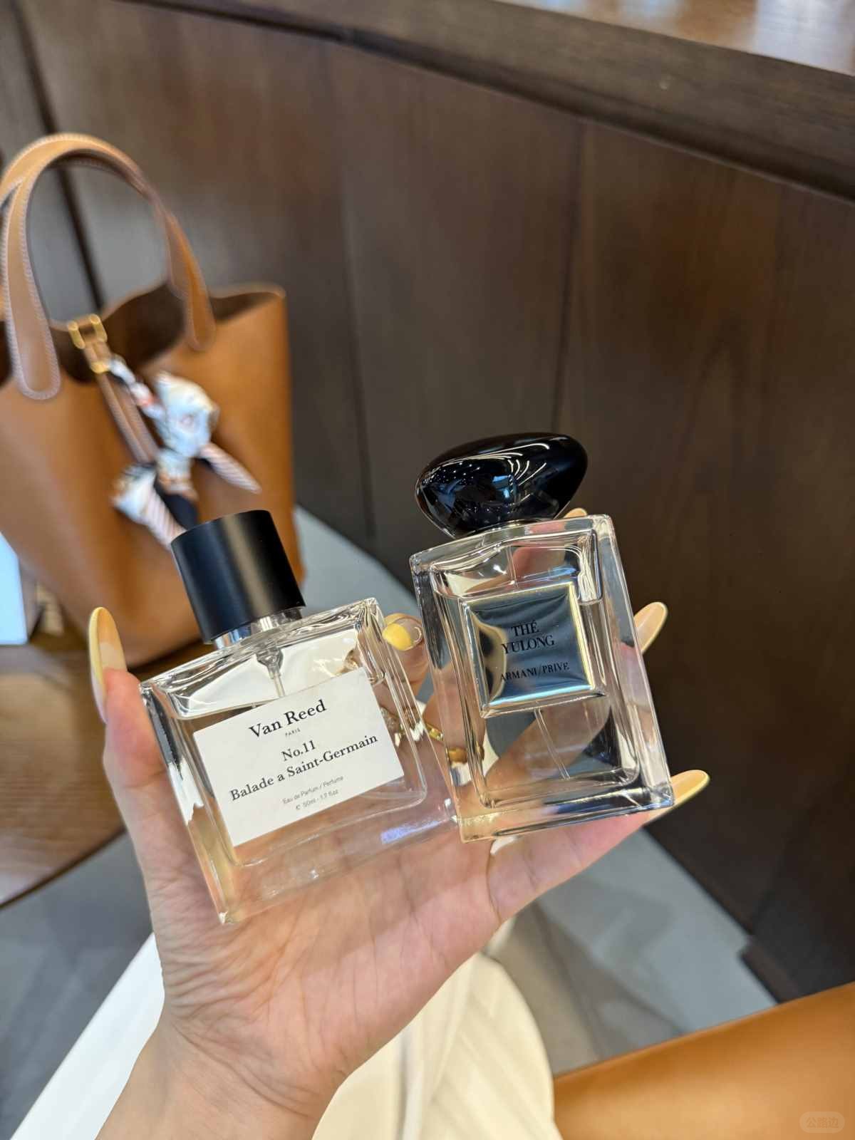 I was praised by the counter elder sister that my perfume smells good (3).jpg