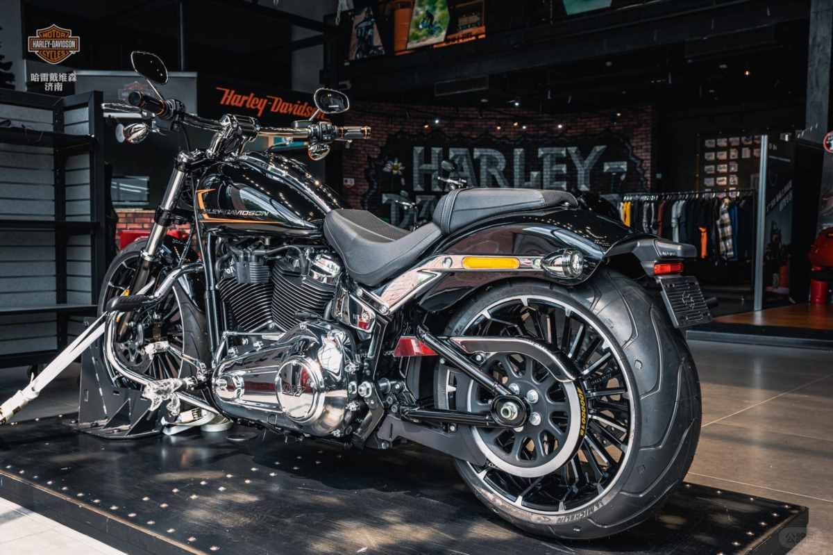 Harley Breakers (16).jpg
