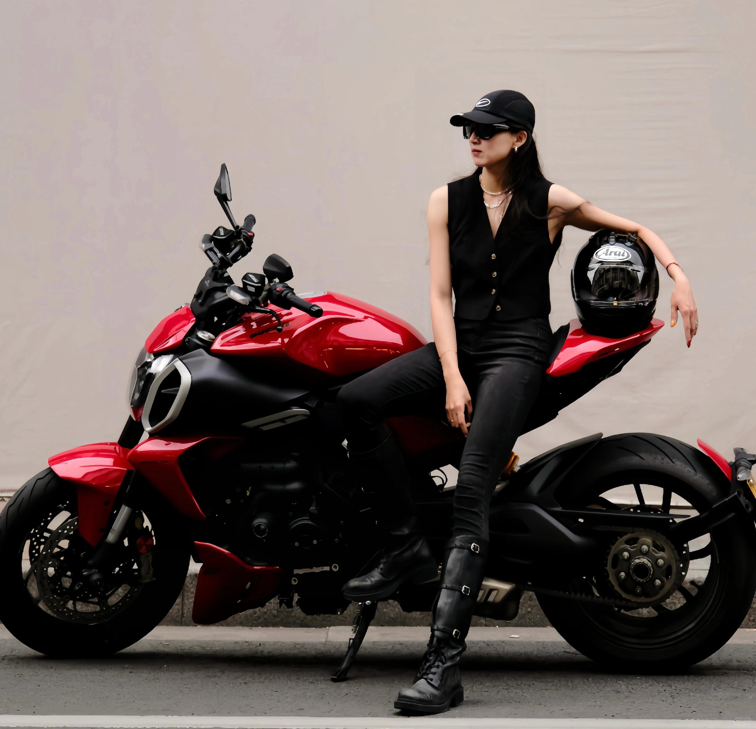 Motorcycle riding (4).jpg
