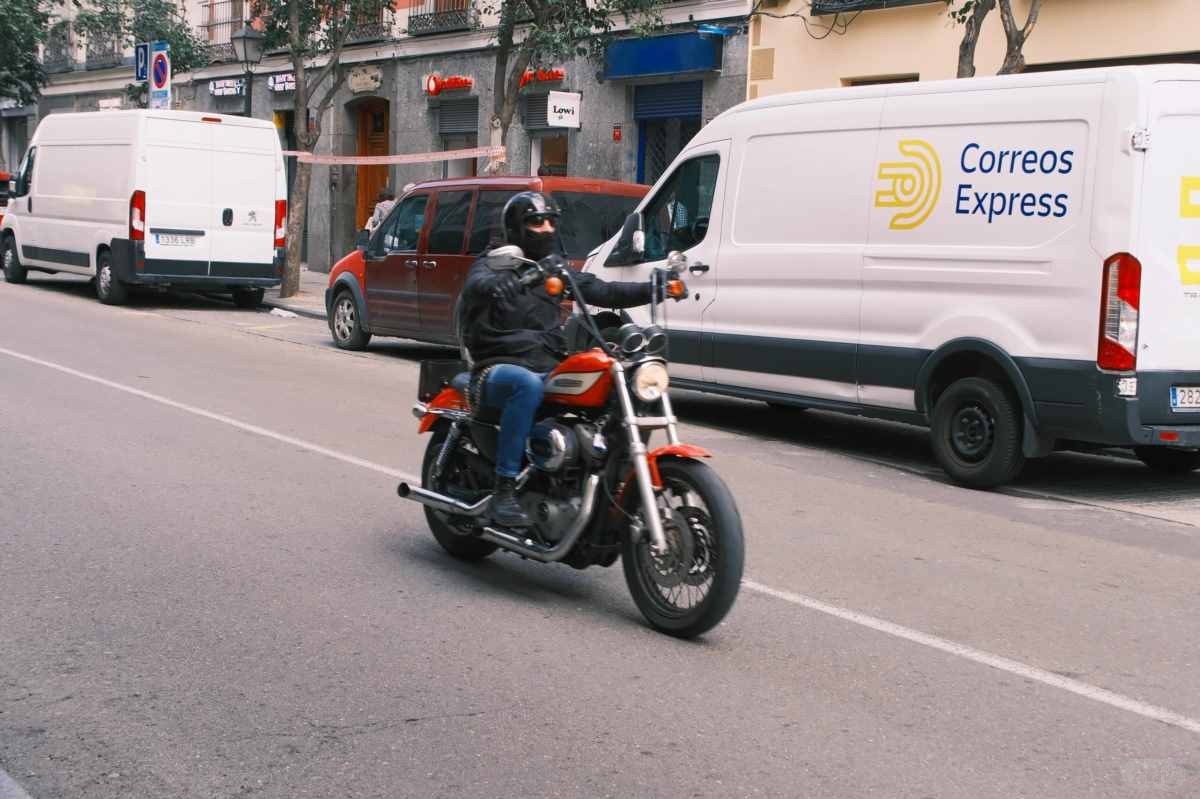 Harley motorcycles in Europe (4).jpg