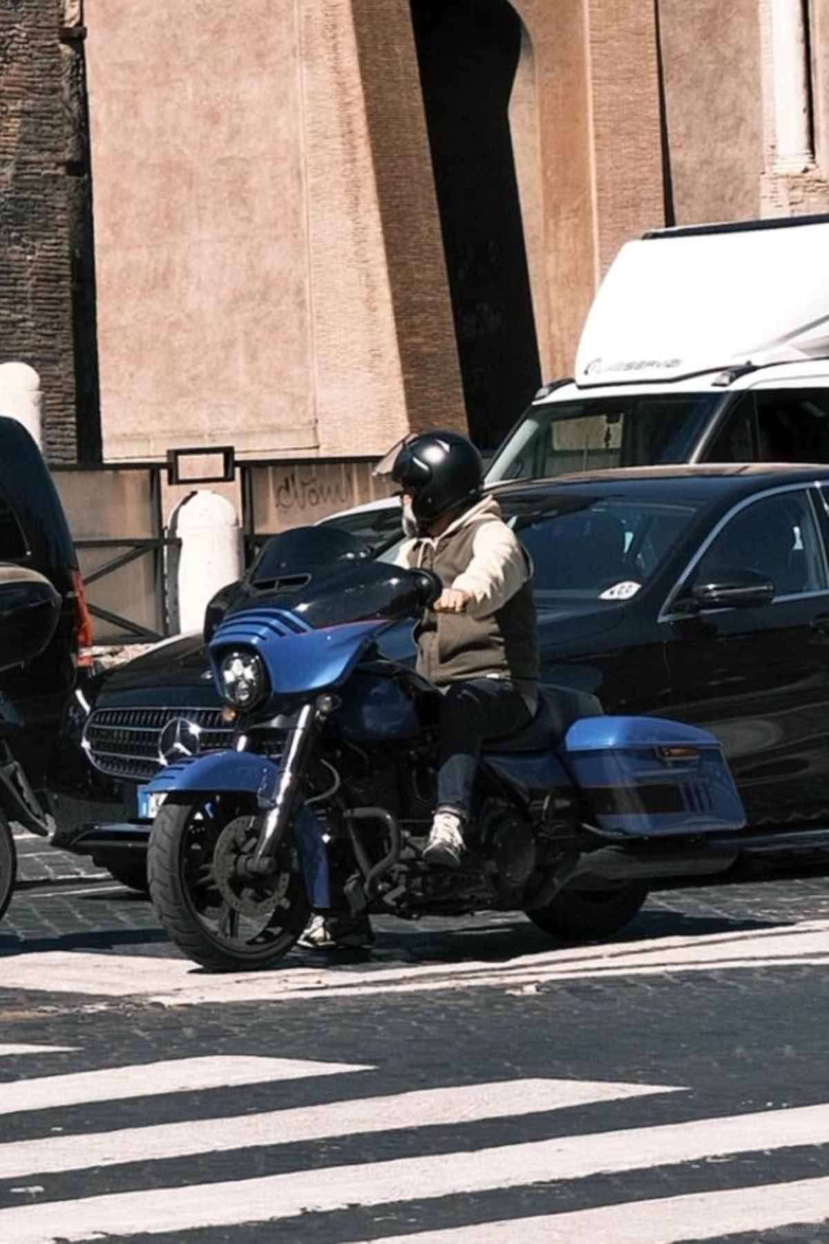 Harley motorcycles in Europe (8).jpg