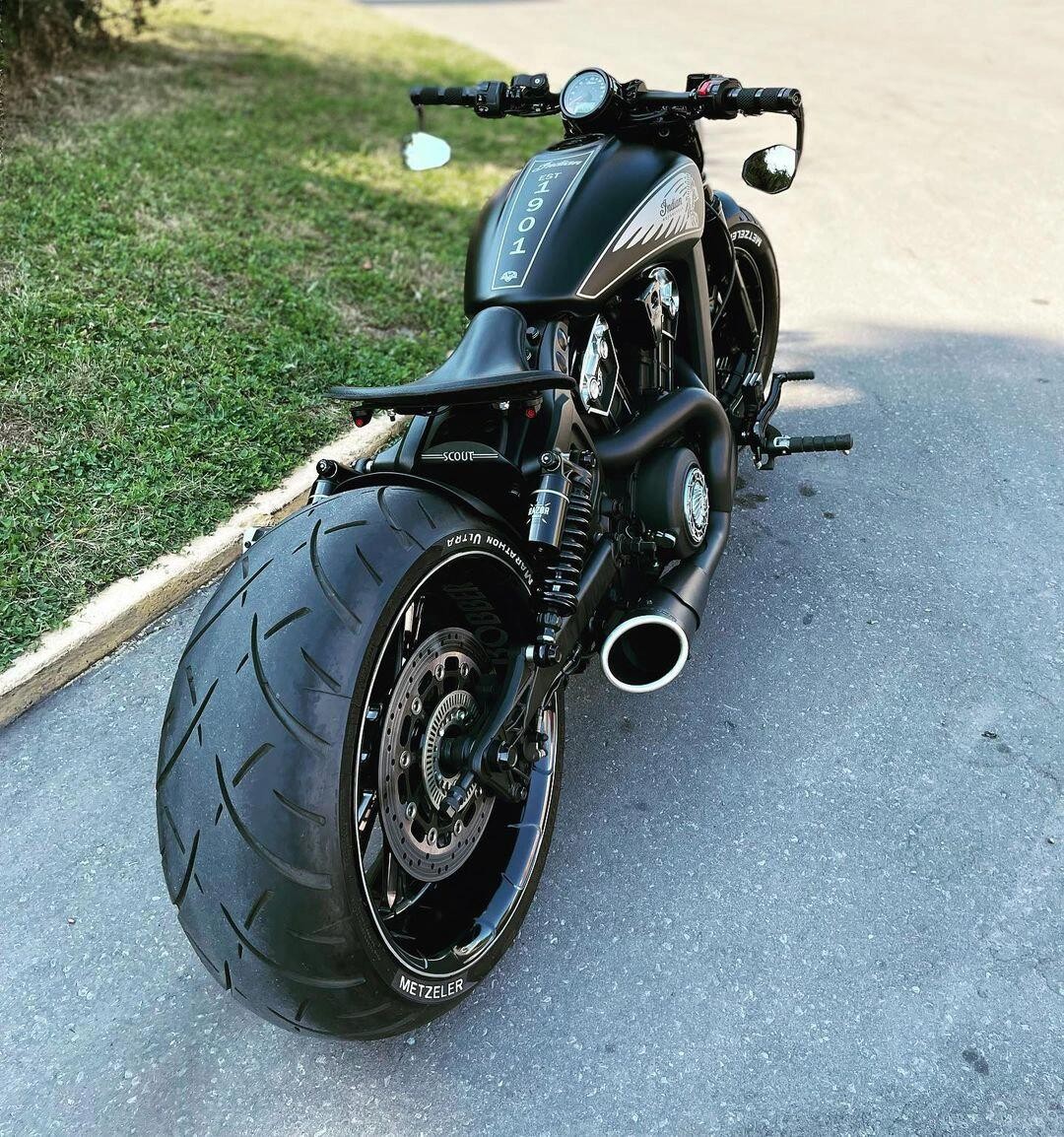 Indian motorcycle Lidian Bob (9).jpg
