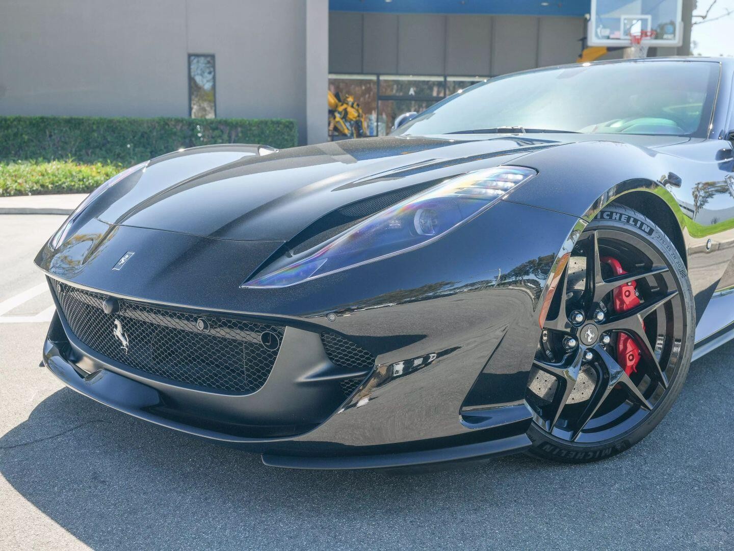 Ferrari 812 (18).jpg