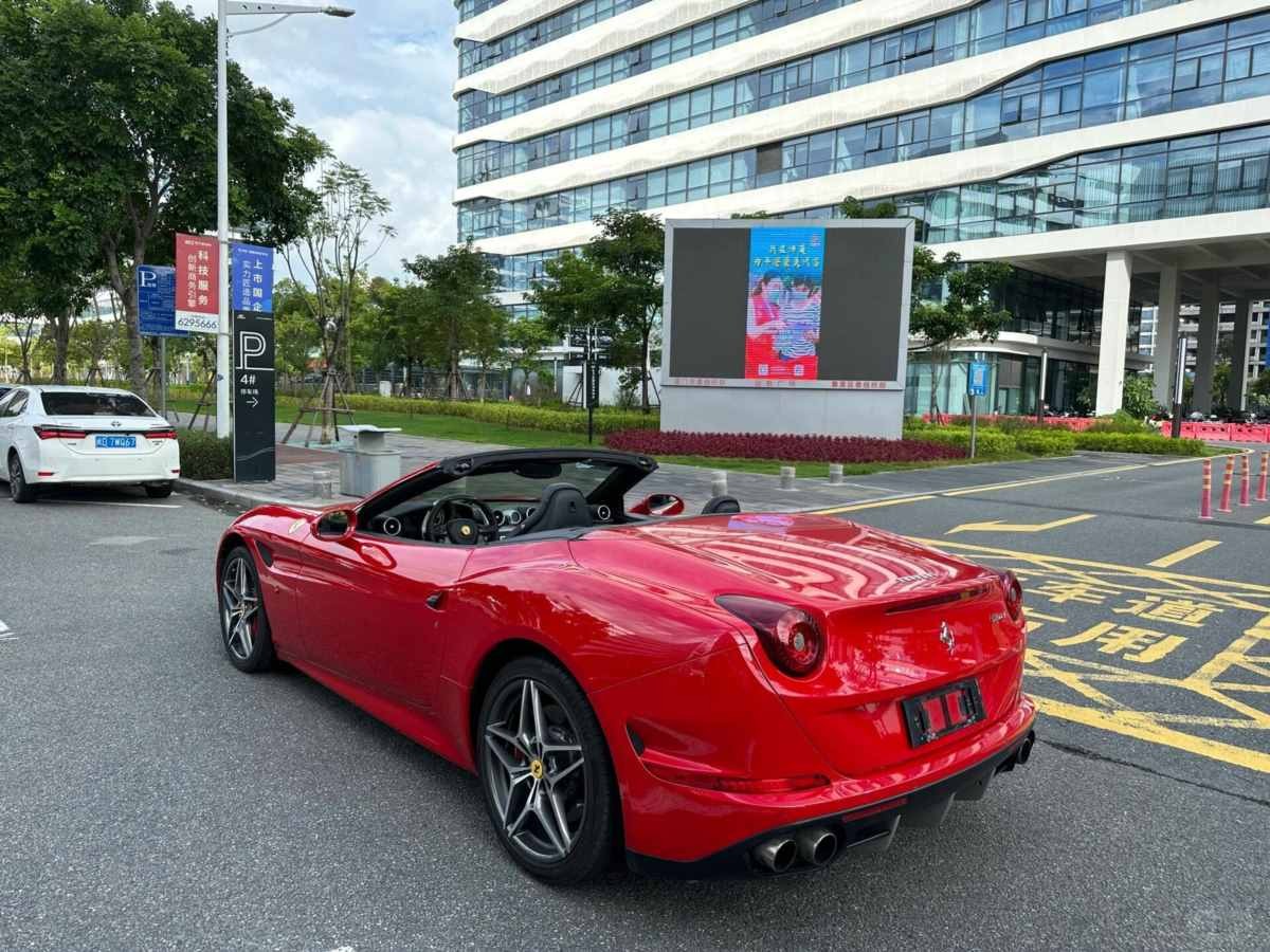 Ferrari California T (2).jpg