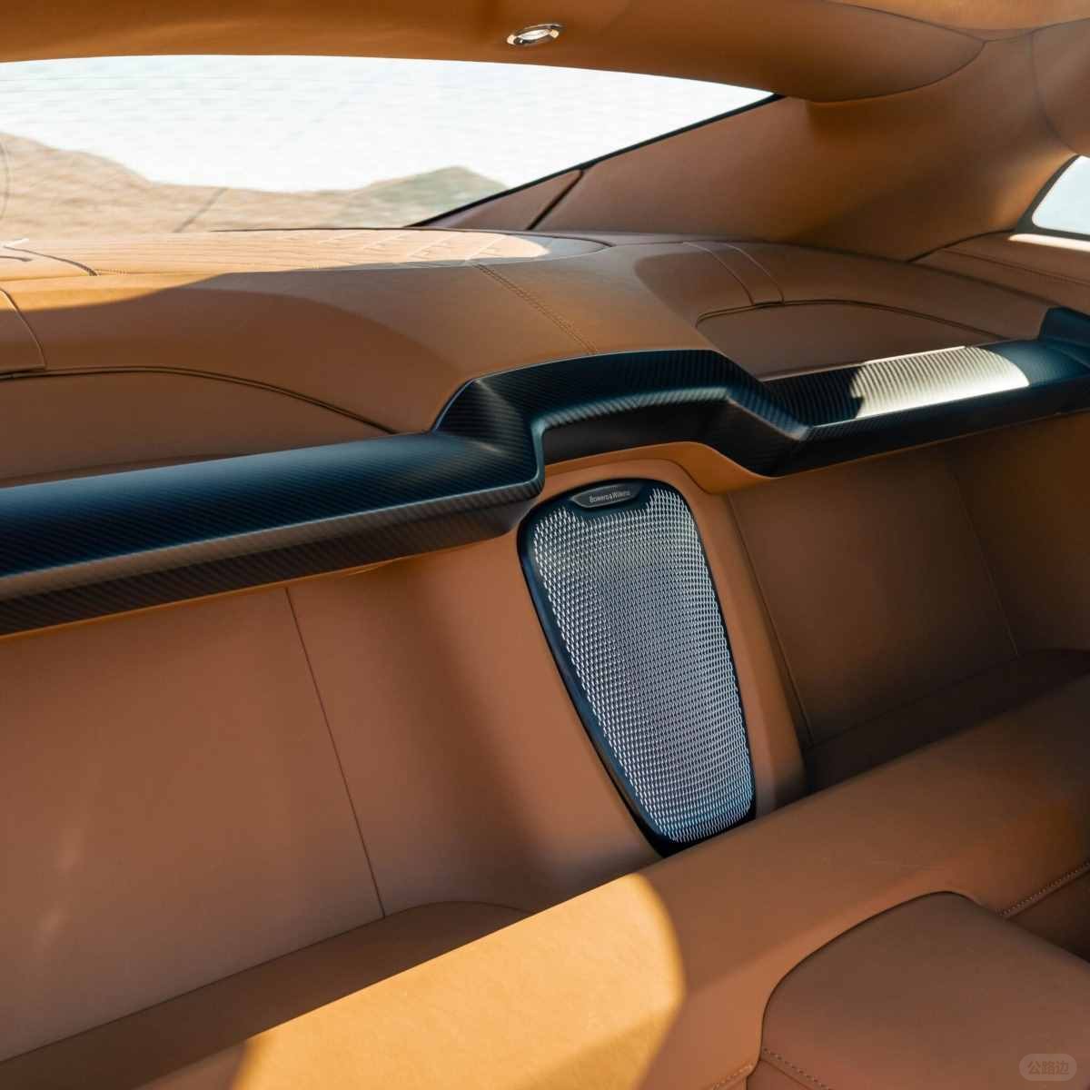 Vanquish (11).jpg