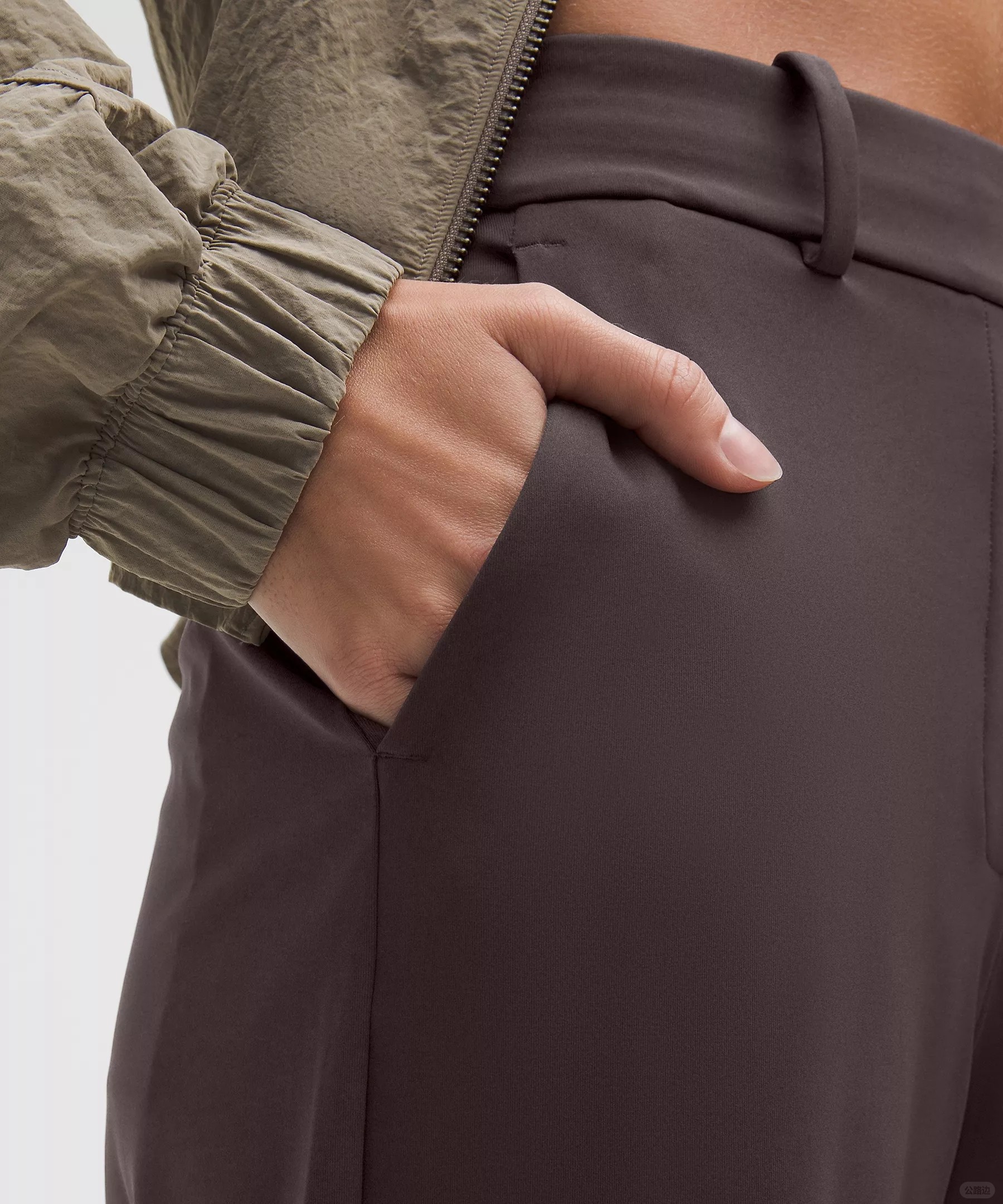 Daydrift High-Rise Straight-Leg Trouser Regular (5).jpeg