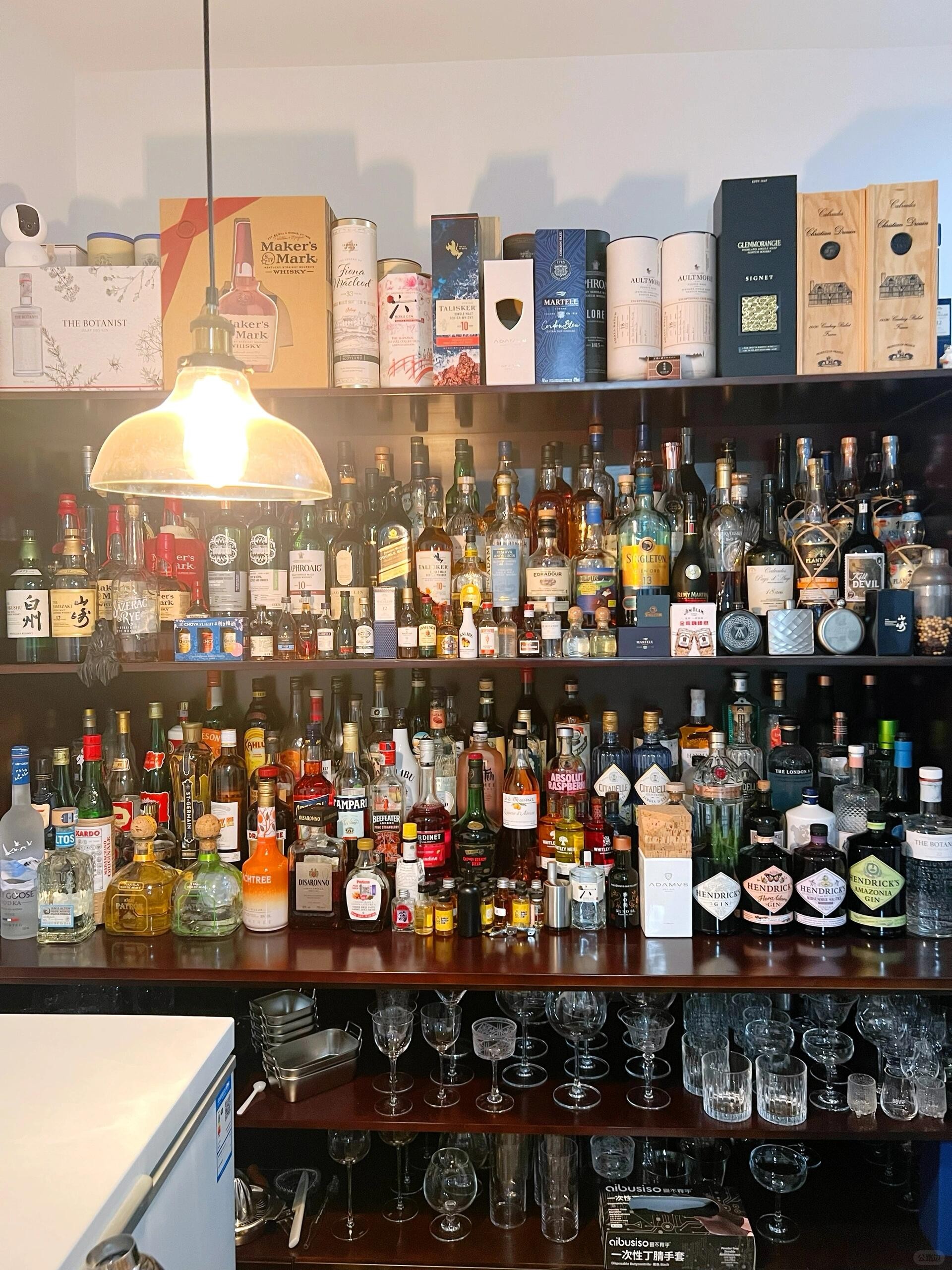 Homebar Wine List Display (1).jpg