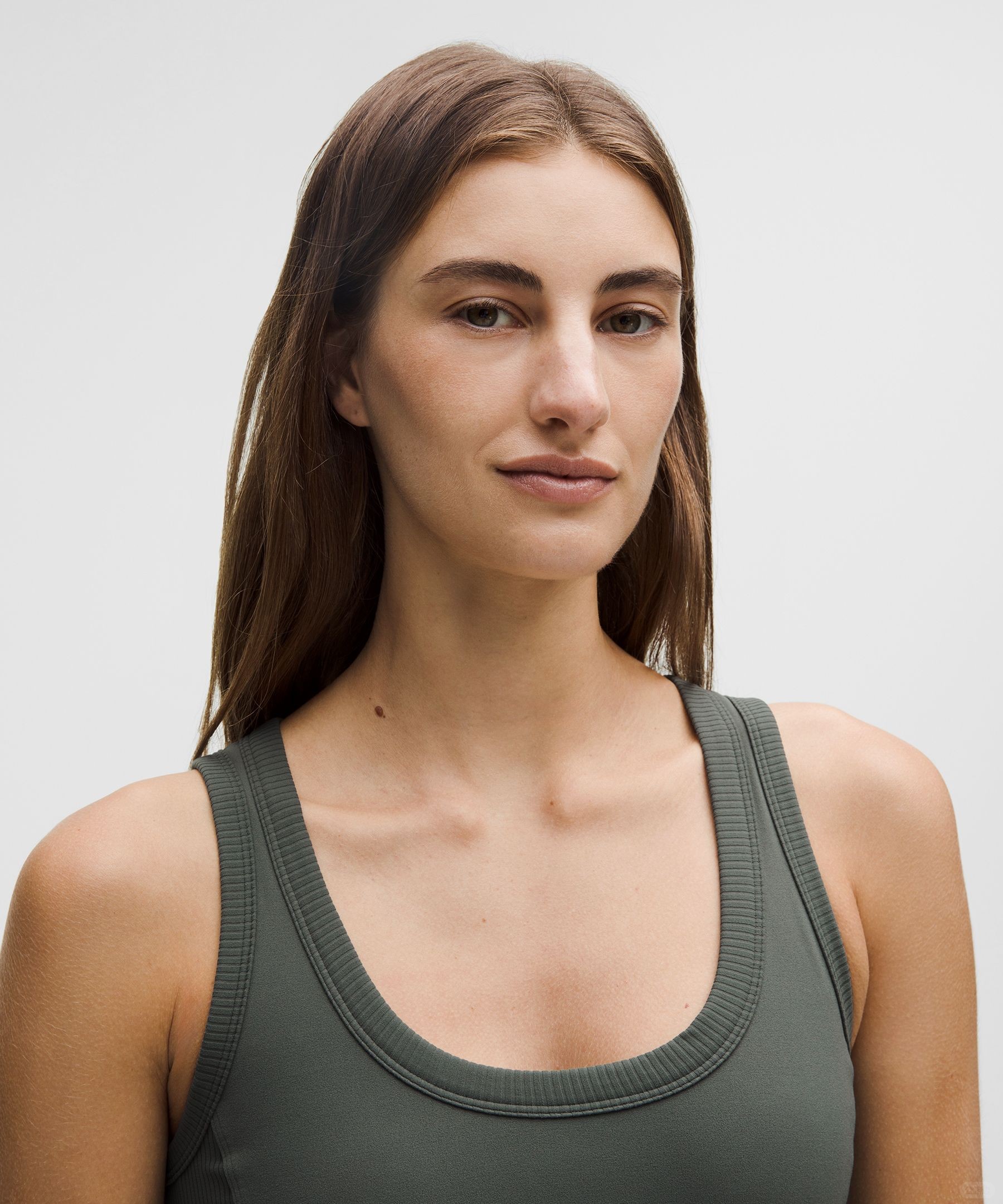 Women's low round neck sports vest (4).jpg