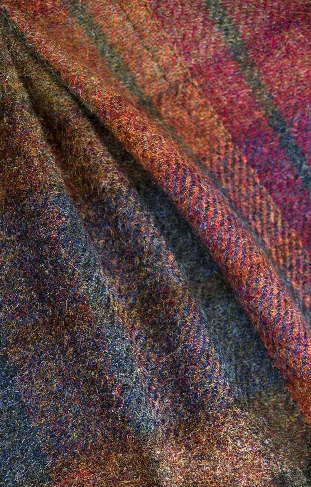 Ladies Tweed Sporting Coat (8).jpg