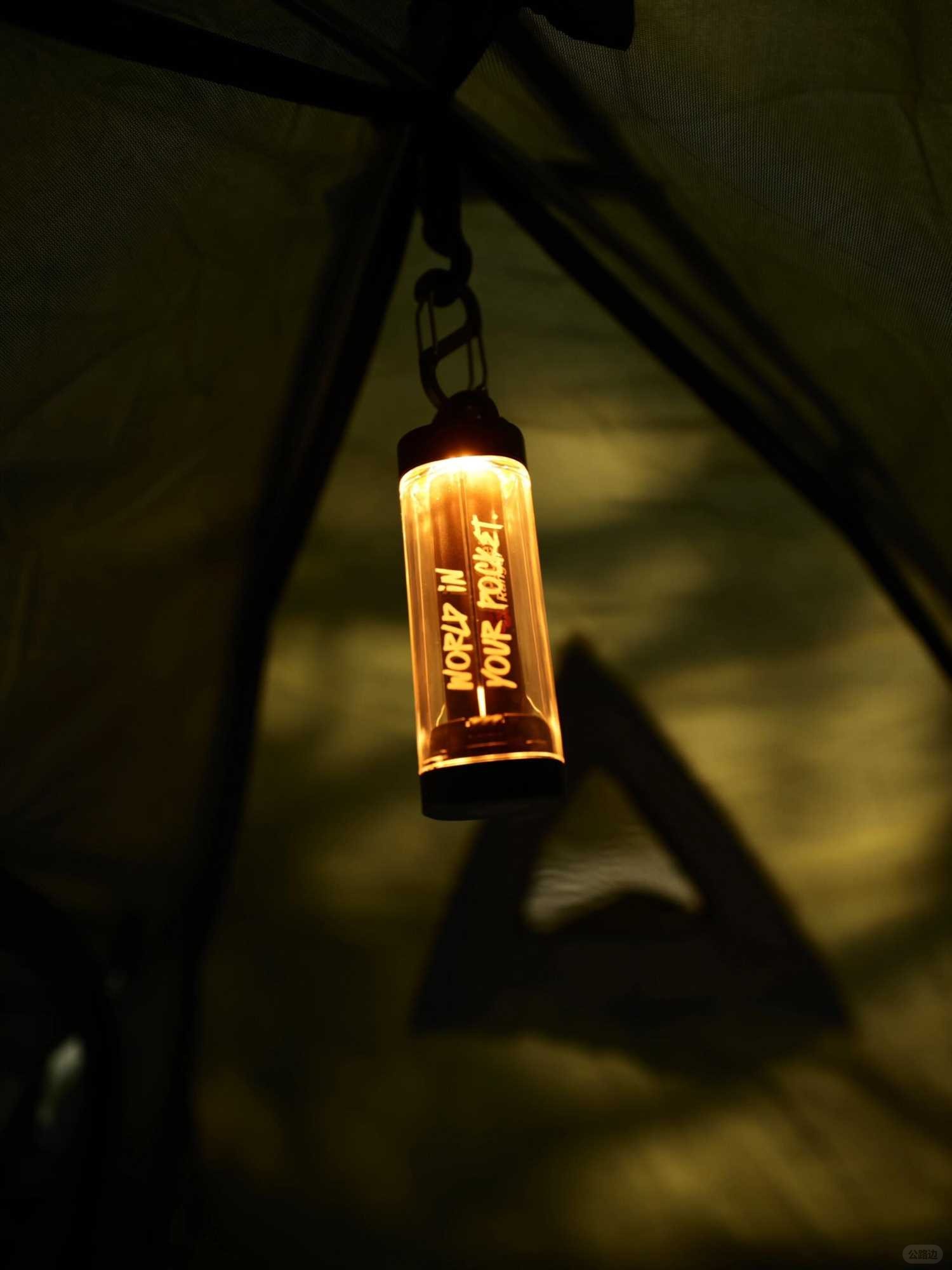 Outdoor photography bag for people (12).jpg
