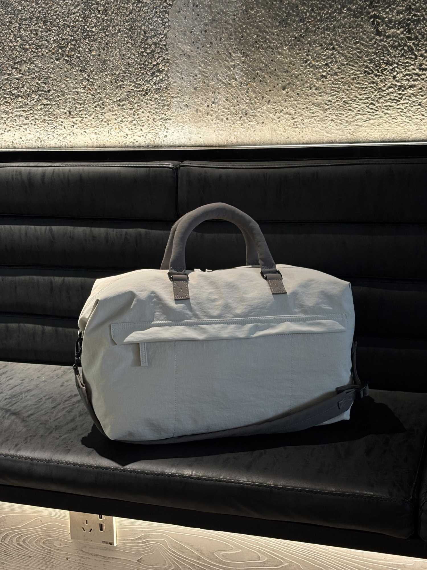 5 days and 4 nights of travel with one travel bag (1).jpg