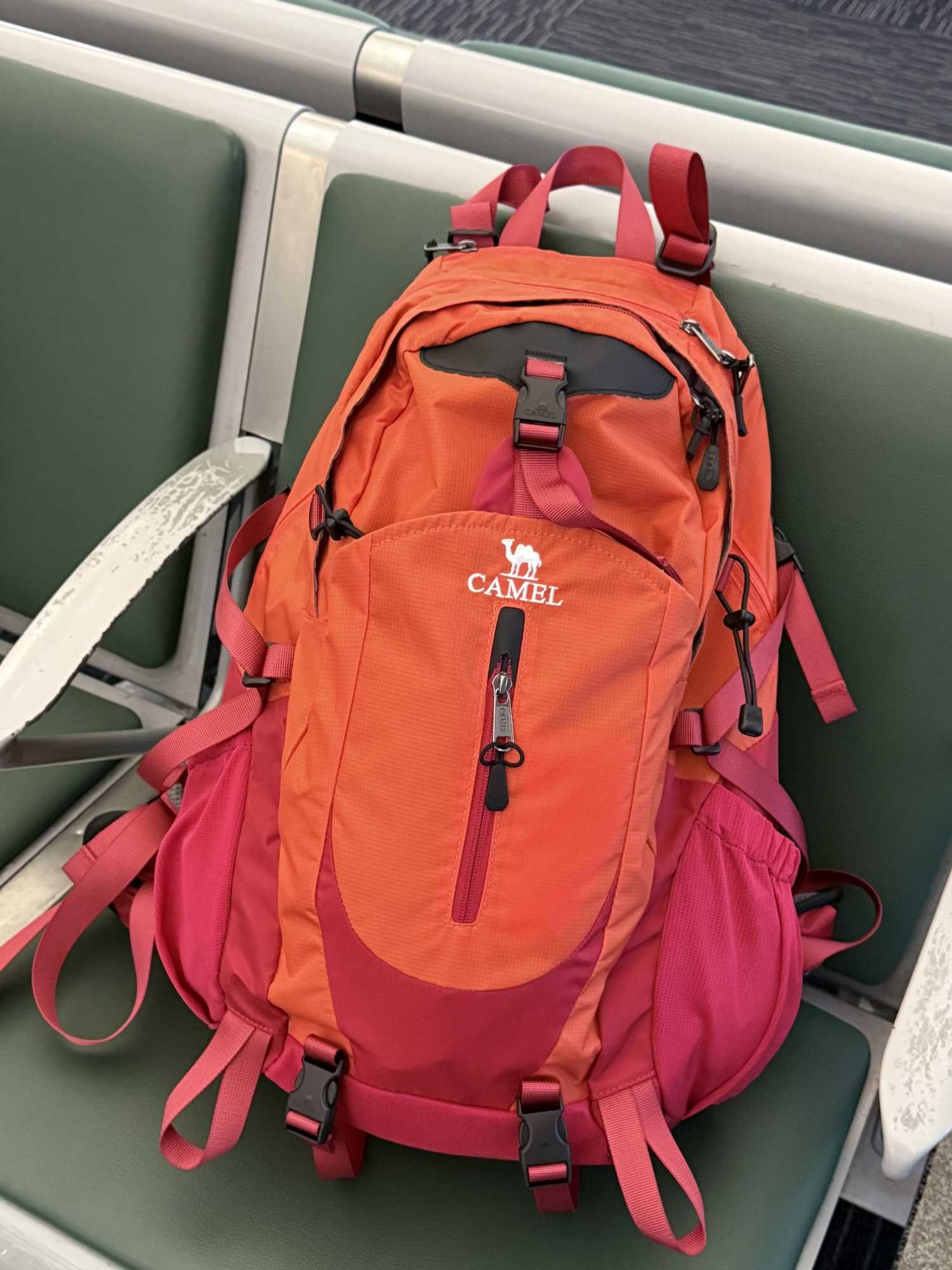 Hiking bag for travel (8).jpg