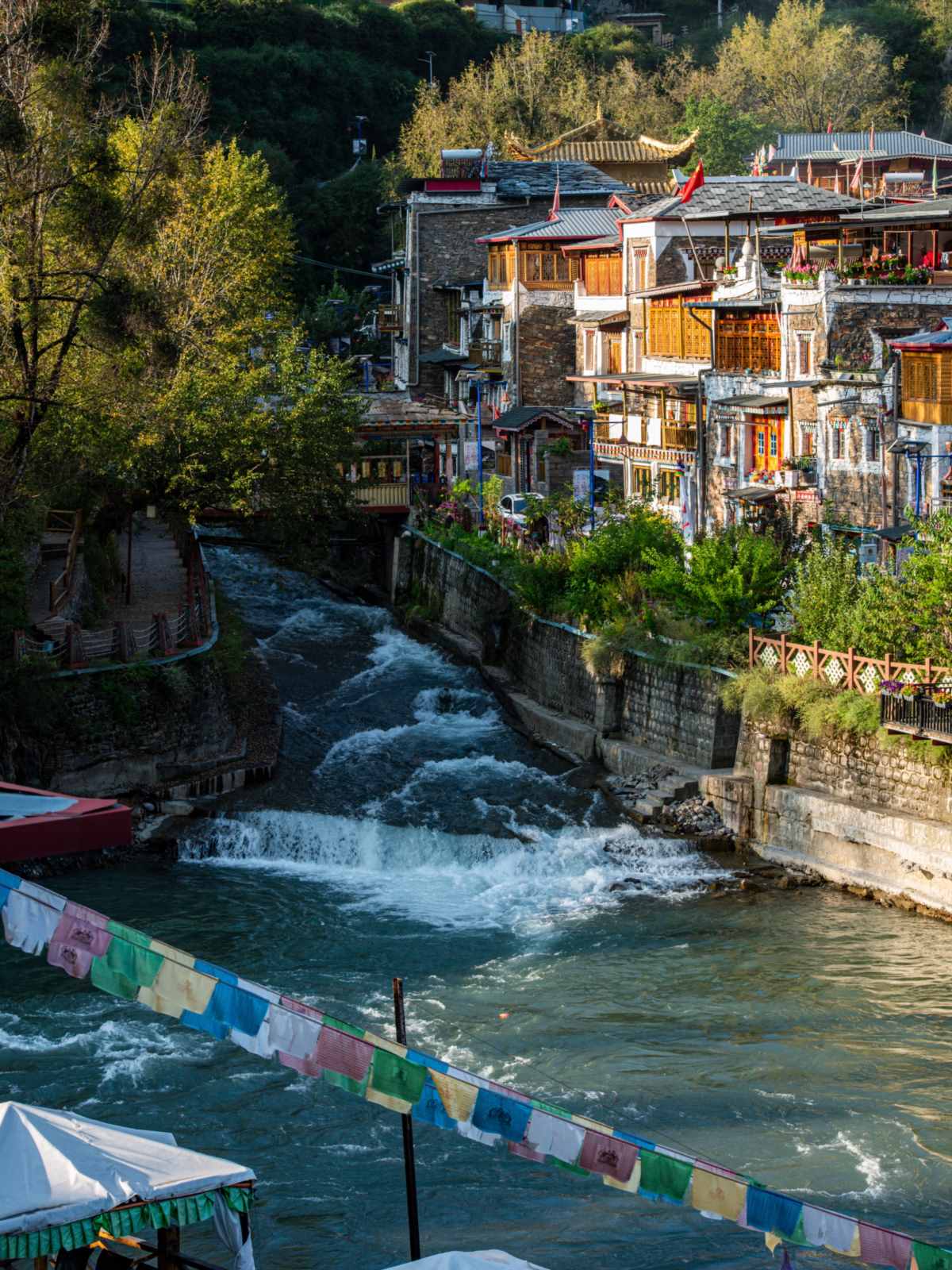 Reverse tourism is so exciting, a severely underestimated small town in western .jpg