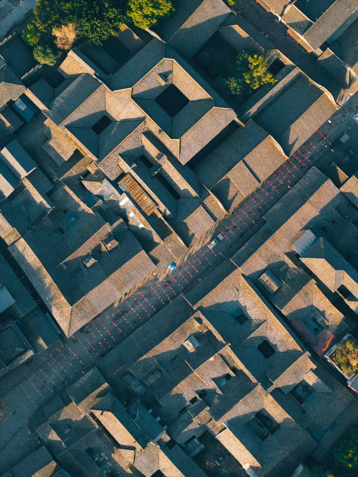 Within an hour around Chengdu, I was amazed by the millennium old town under the (4).jpg