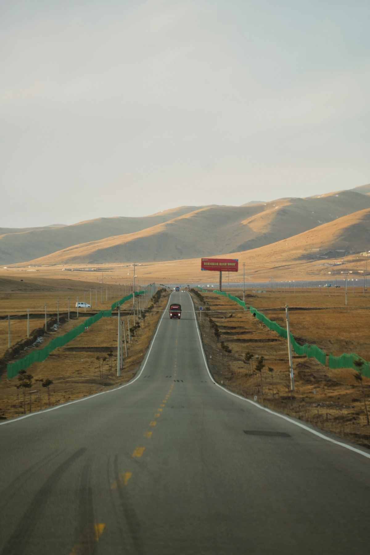 Reverse Travel  Lotus Treasure Leaf 3-Day Self Drive with Dog (with Guide) (3).jpg