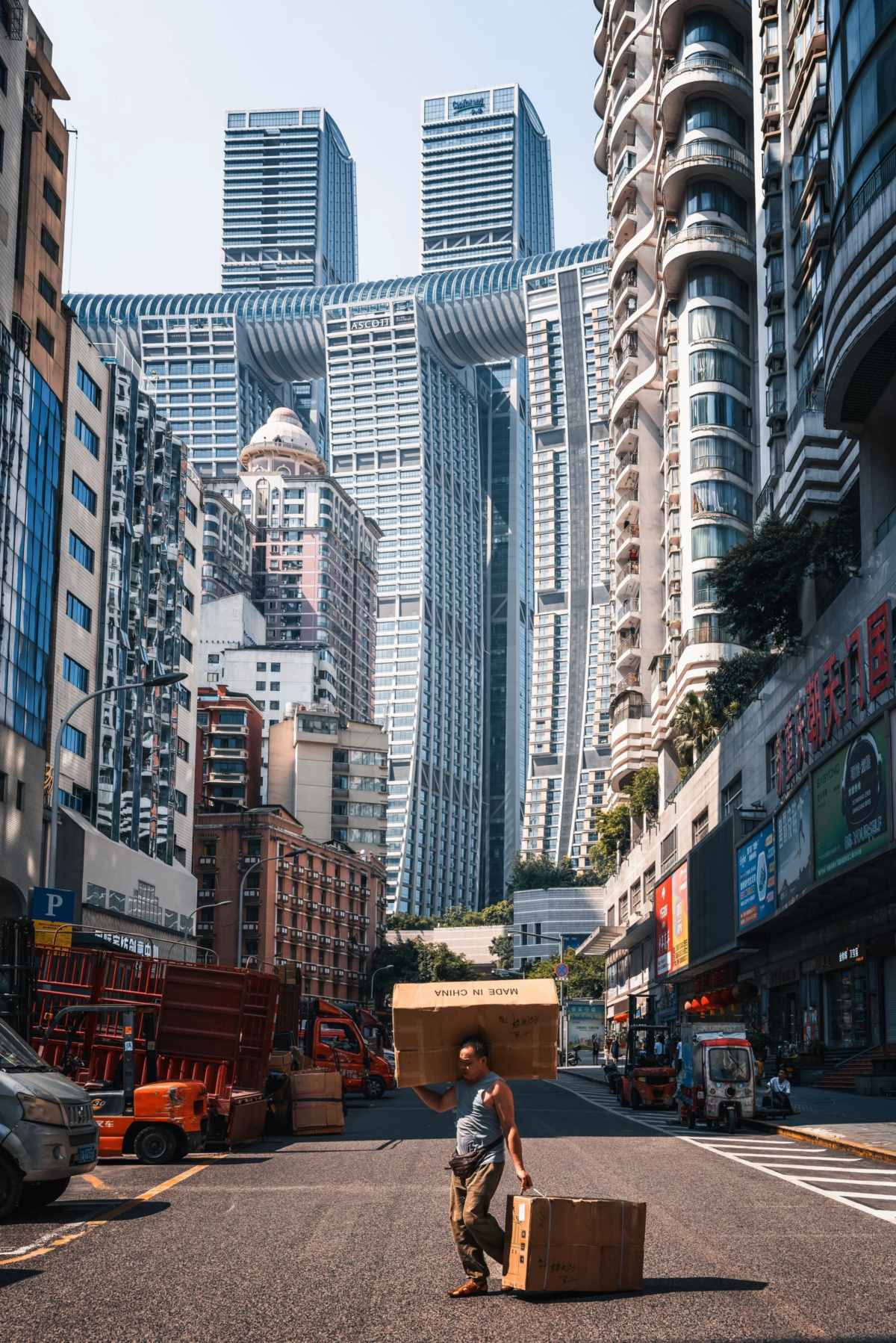 The photos I took during my trip to China show that 'looking down is the co.jpg