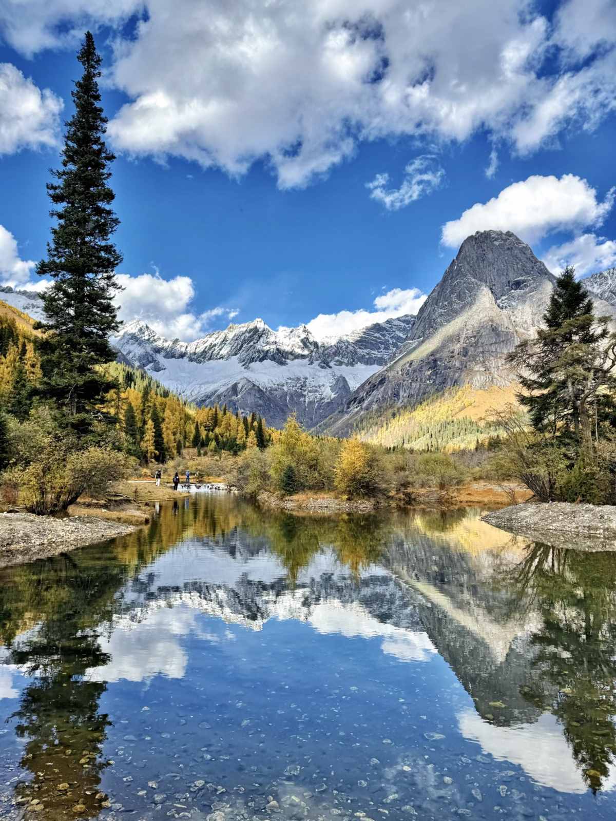 At this moment, western Sichuan is simply an ideal in the world (2).jpg