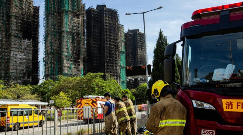 Hong Kong fire that engulfed apartments finally doused as death toll nears 130, .jpg