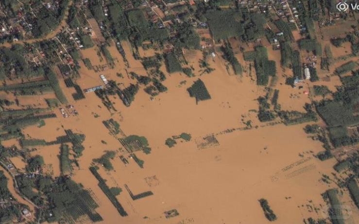 泰南洪灾重创供应链 汽车和高科技零部件出口受阻.jpg