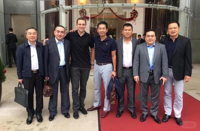 与诈骗主嫌合照疯传 阿努廷：只是朋友的朋友的朋友.jpg