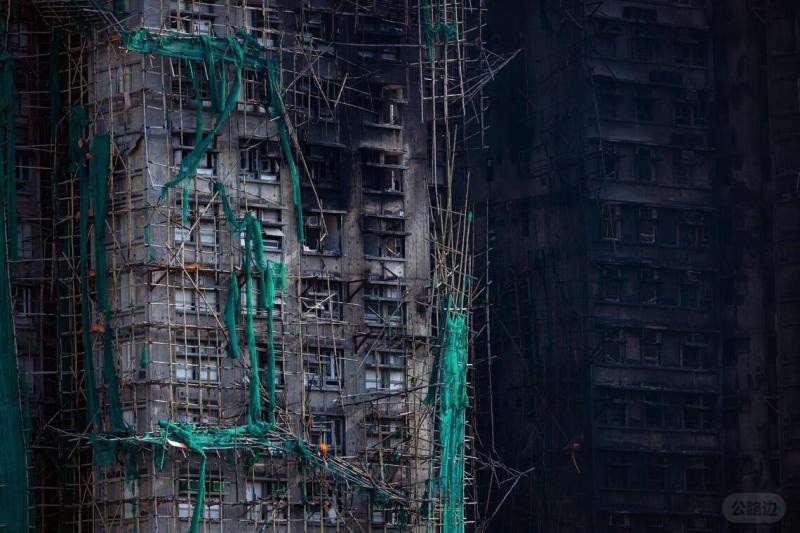 香港宏福苑大火 居民不知承建商曾有多起安全违规记录.jpg