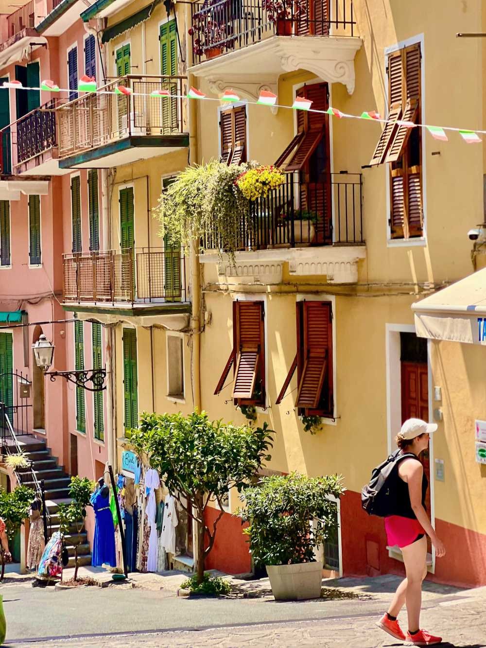 Cinque Terre is a collective term for five cliff fishing villages located on the.jpg