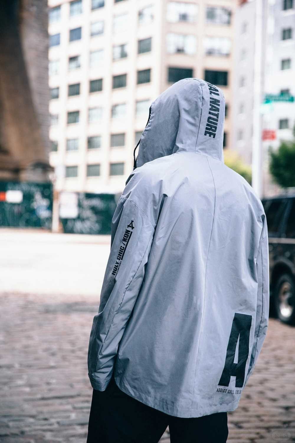 KON 2025 AutumnWinter Knight Series Brooklyn Street Photography Catalog (17).jpg