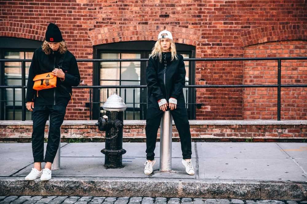 KON 2025 AutumnWinter Knight Series Brooklyn Street Photography Catalog (20).jpg