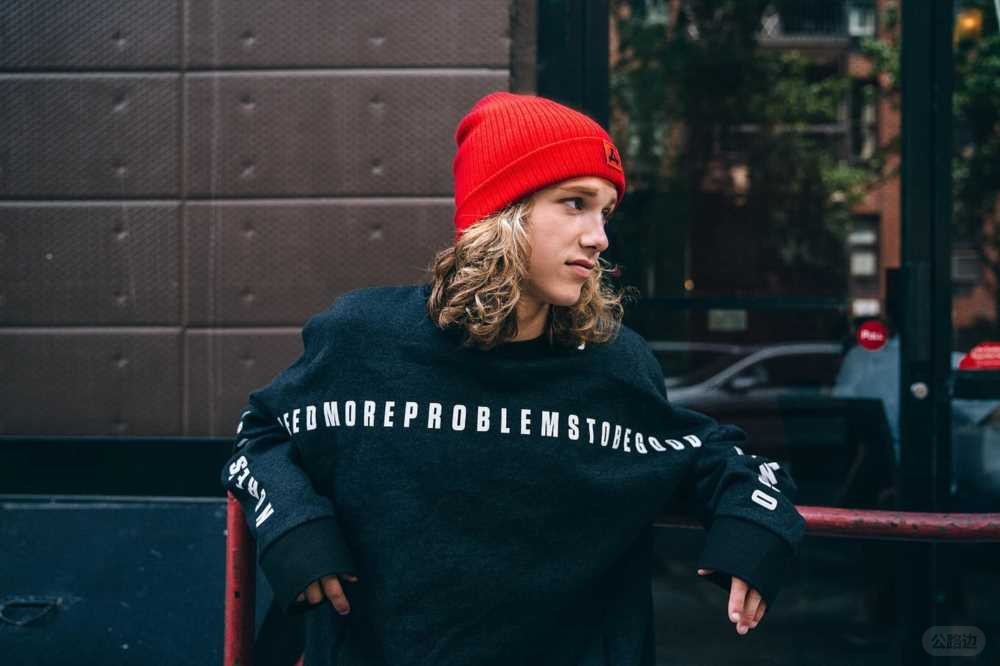 KON 2025 AutumnWinter Knight Series Brooklyn Street Photography Catalog (23).jpg