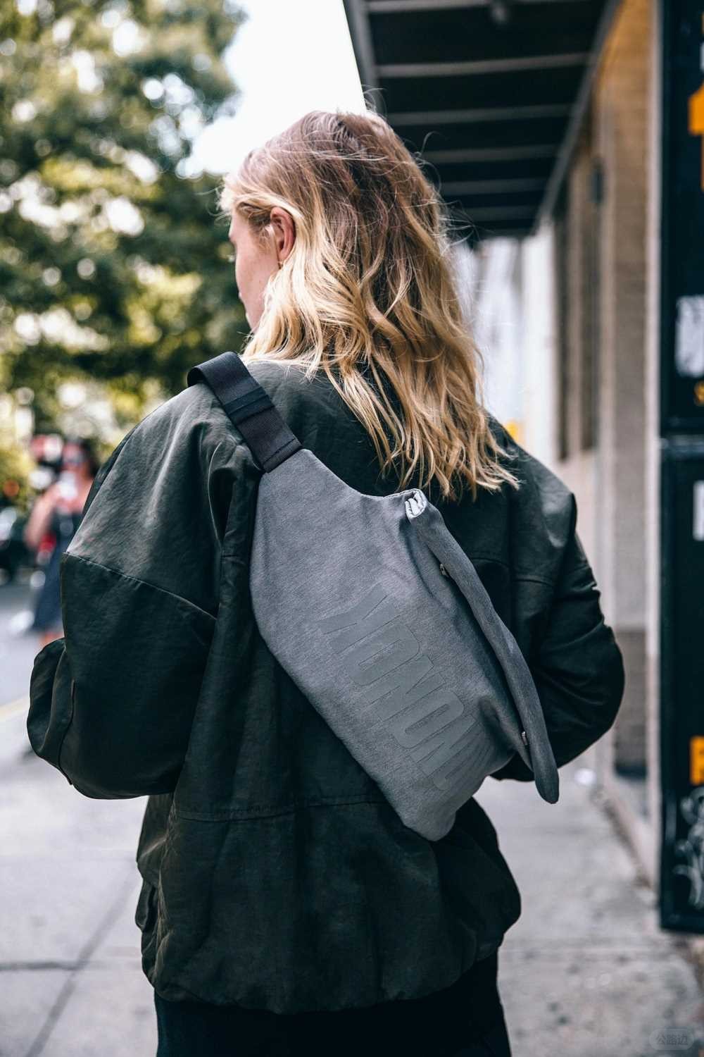 KON 2025 AutumnWinter Knight Series Brooklyn Street Photography Catalog (34).jpg