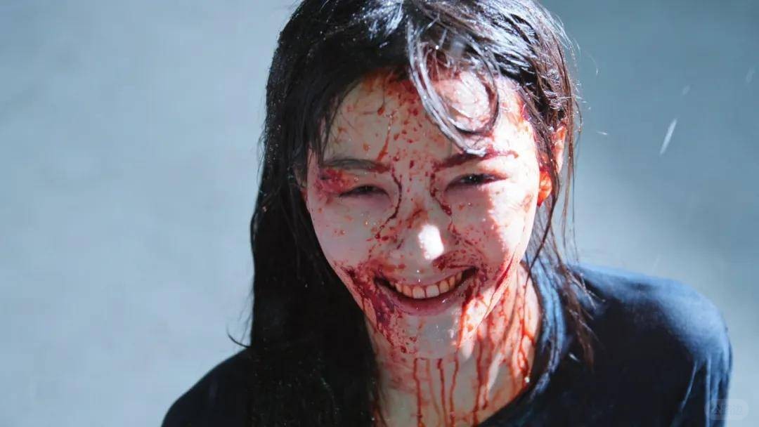 Dear X, Jin Yuzhen plays the role of a vicious female thief! The large-scale dar.jpeg