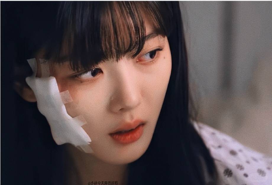 Dear X, Jin Yuzhen plays the role of a vicious female thief! The large-scale dar.jpeg